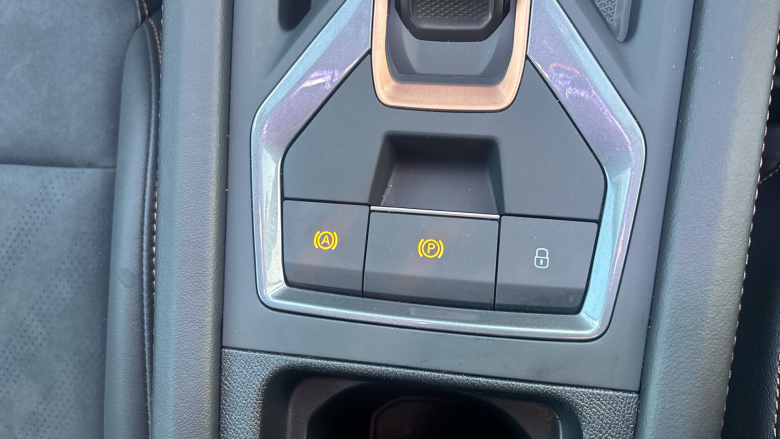 CUPRA Leon 1.5 eTSI 150 V2 5dr DSG Petrol Hatchback